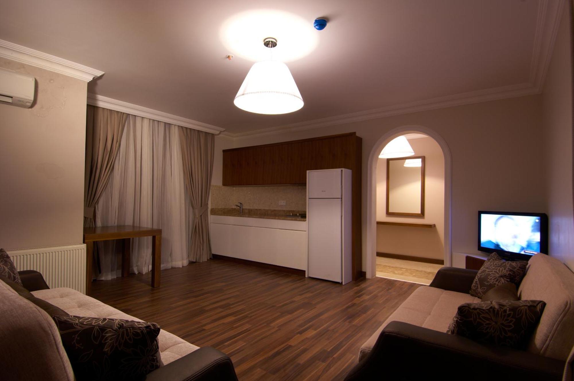 Safran Thermal Resort Sandıklı Exterior foto