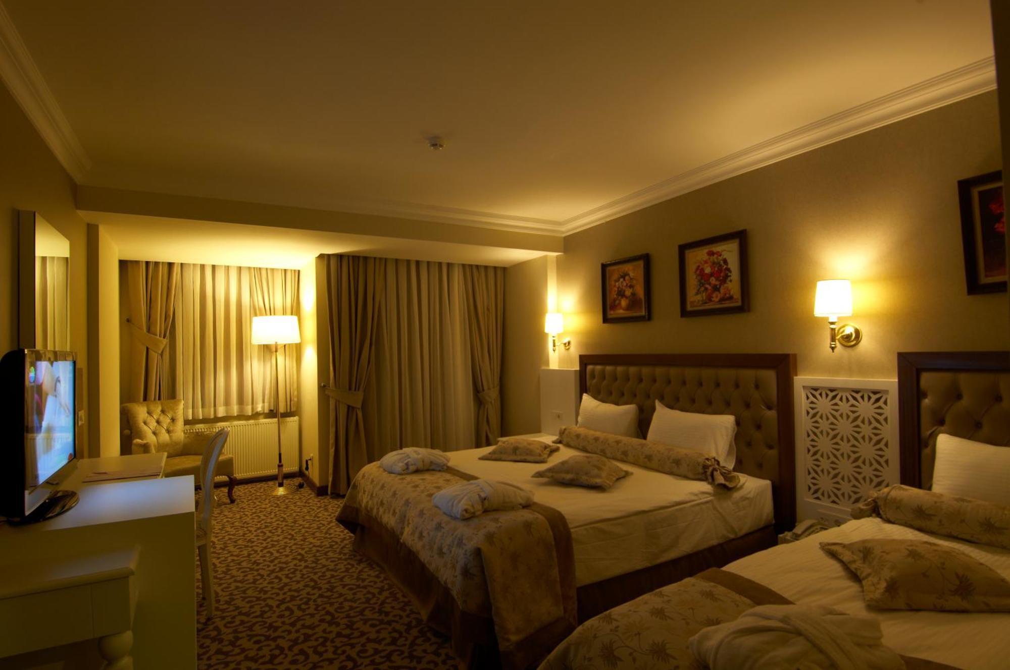 Safran Thermal Resort Sandıklı Exterior foto