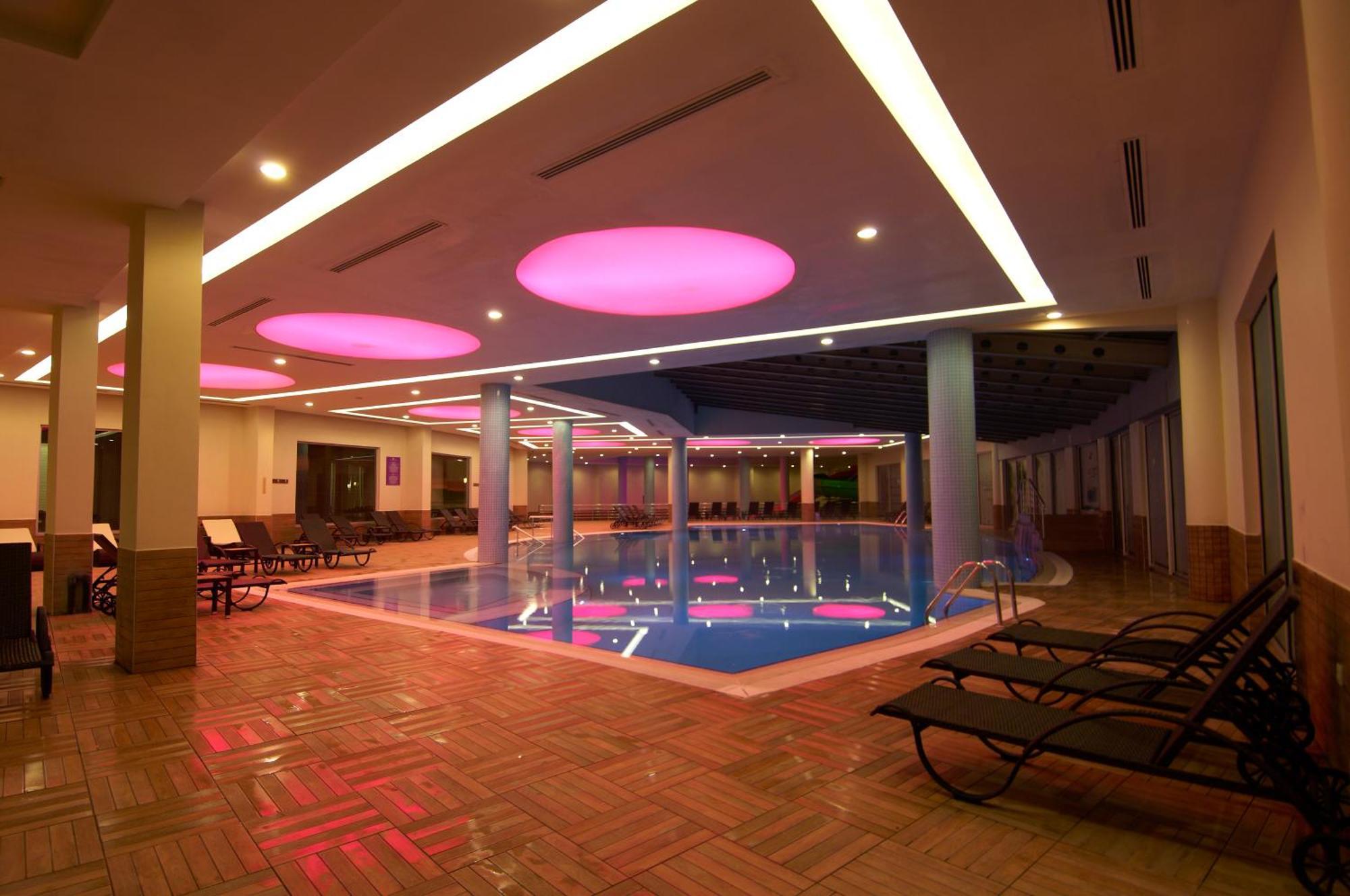 Safran Thermal Resort Sandıklı Exterior foto