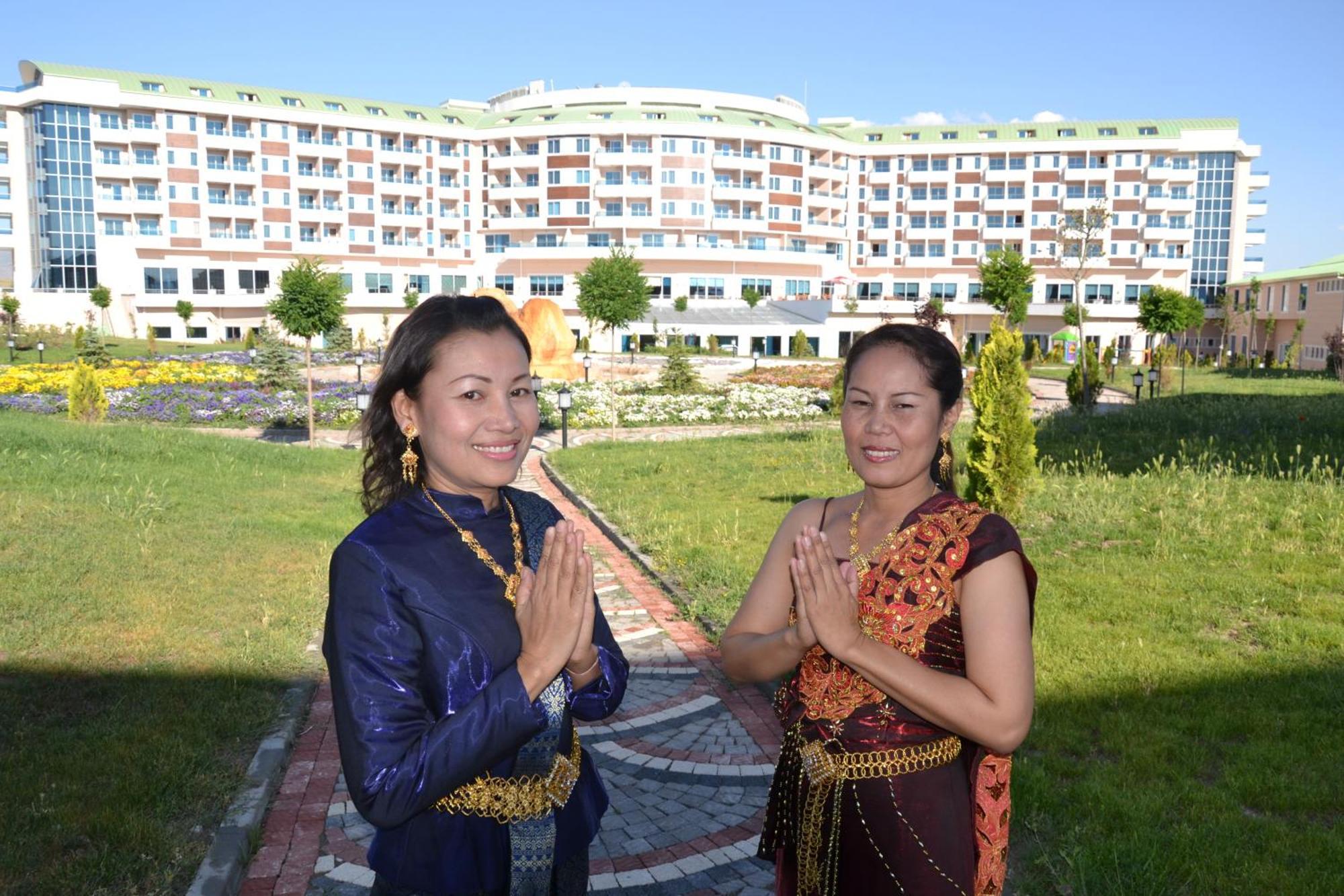 Safran Thermal Resort Sandıklı Exterior foto